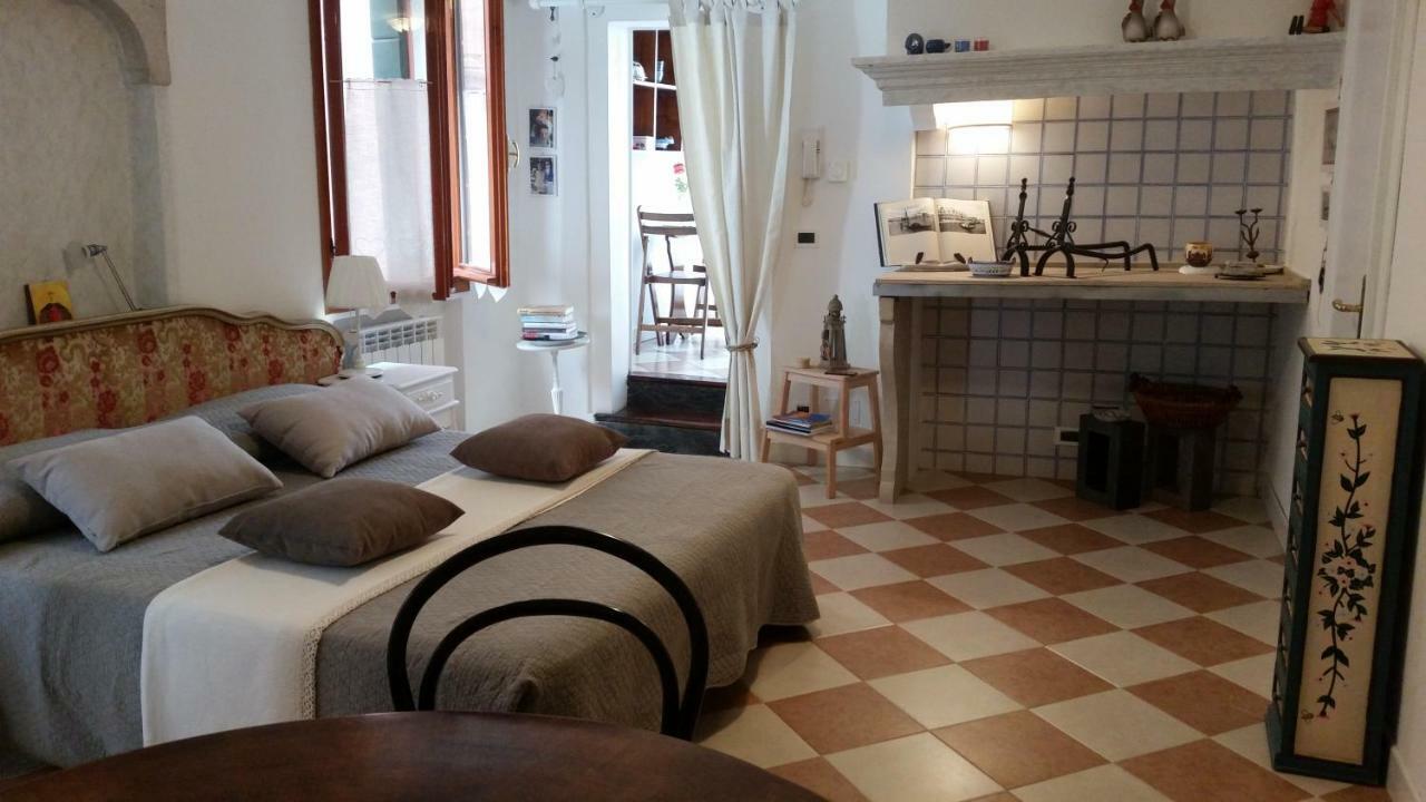 Appartamento Romantico Venesia Bagian luar foto