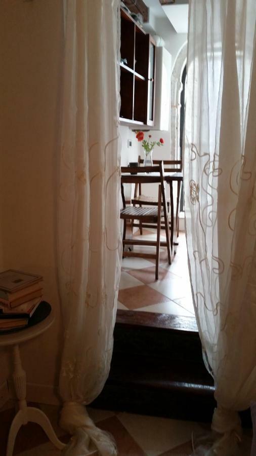 Appartamento Romantico Venesia Bagian luar foto